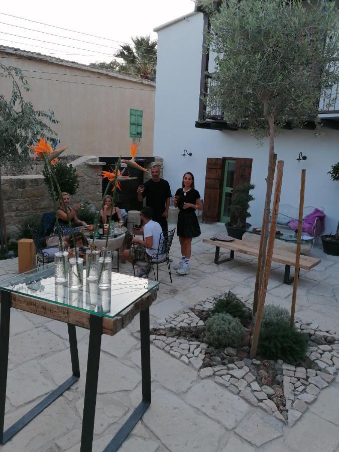 Casavero Voroklini Bagian luar foto